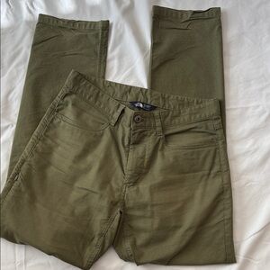 The North Face Men's Khaki Chinos